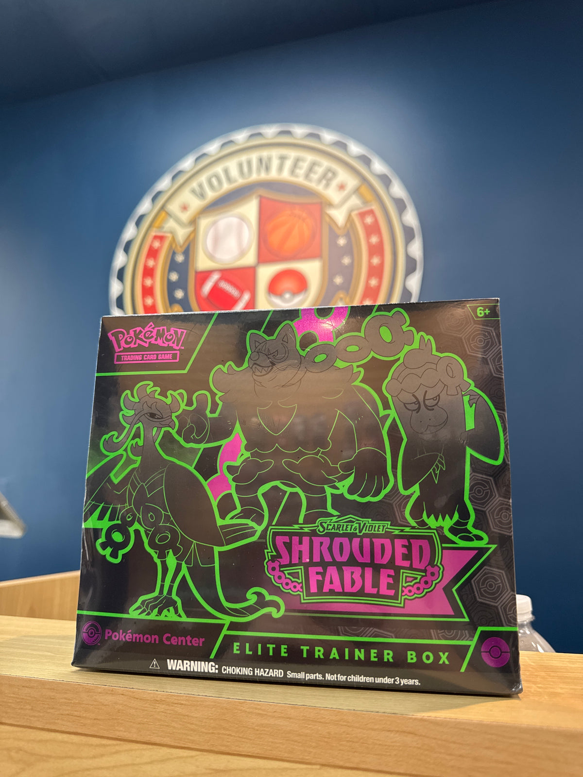 Shrouded Fable Center ETB