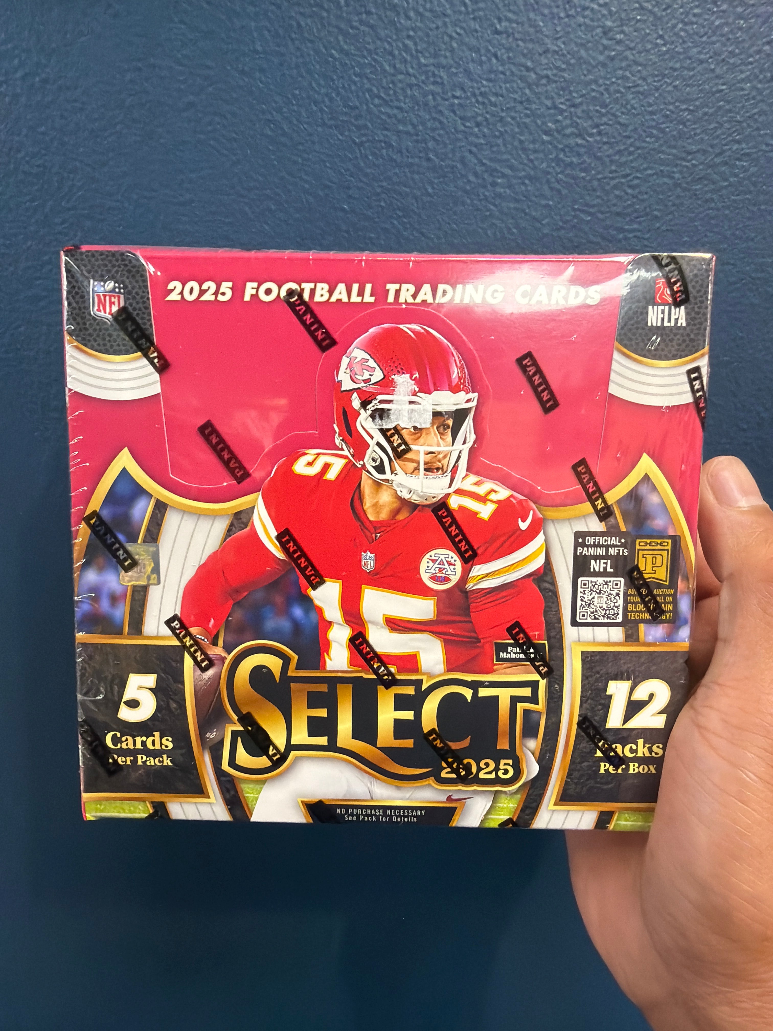 2025 SELECT FOOTBALL HOBBY BOX